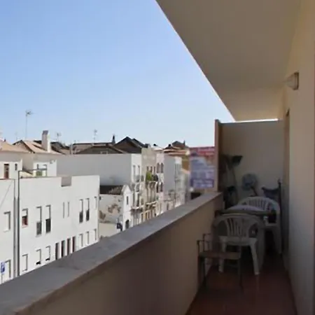 Bel Centre De Ταβίρα